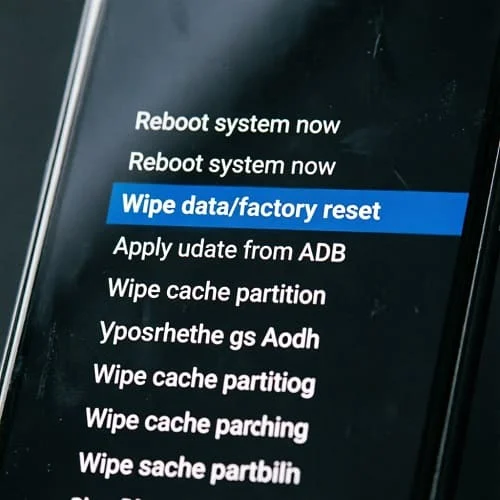 Android recovery mode menu showing wipe data factory reset option