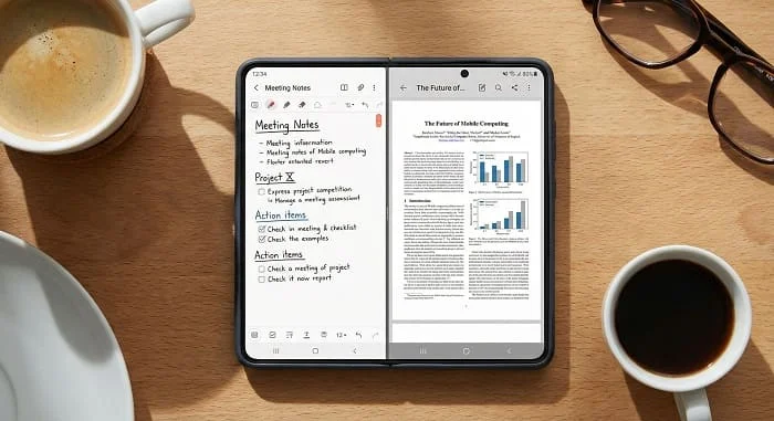 Samsung split-screen multitasking with notes and browser compared to single-app workflow on iPhone